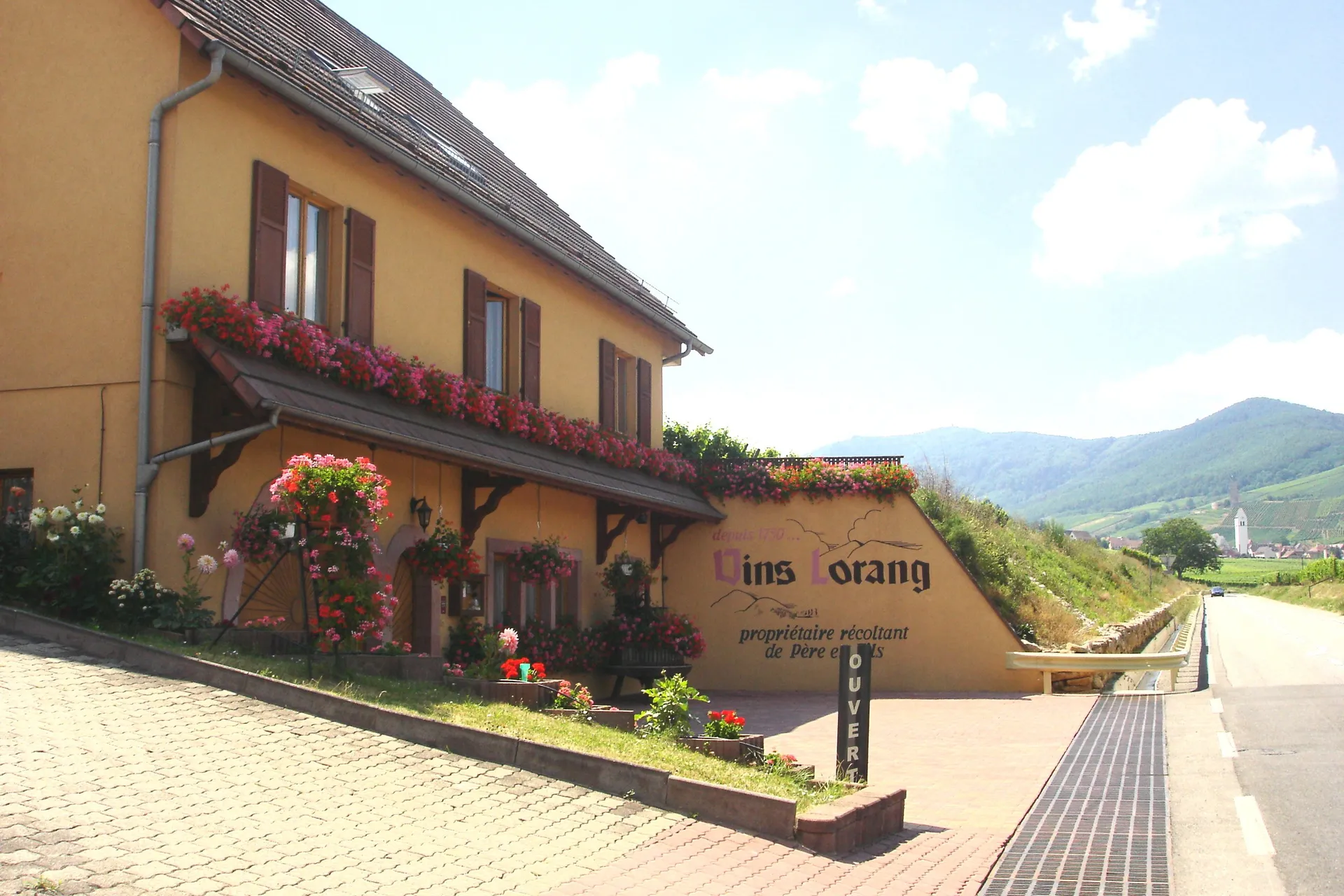 Vins Lorang Victor & Fils