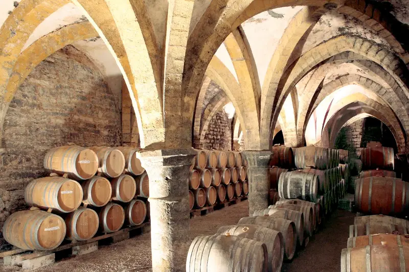 Vins Jérôme Arnoux, la Cave de la Reine Jeanne